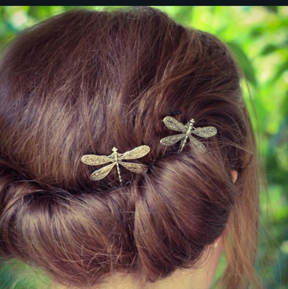 HP!! NWT Set of Two Adorable Boho Silver Dragonfly Hair Clips/Bobby Pins! - Picture 6 of 13